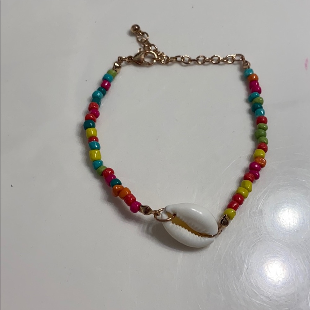 Rainbow anklet with shell*FREE WITH PURCHASE*